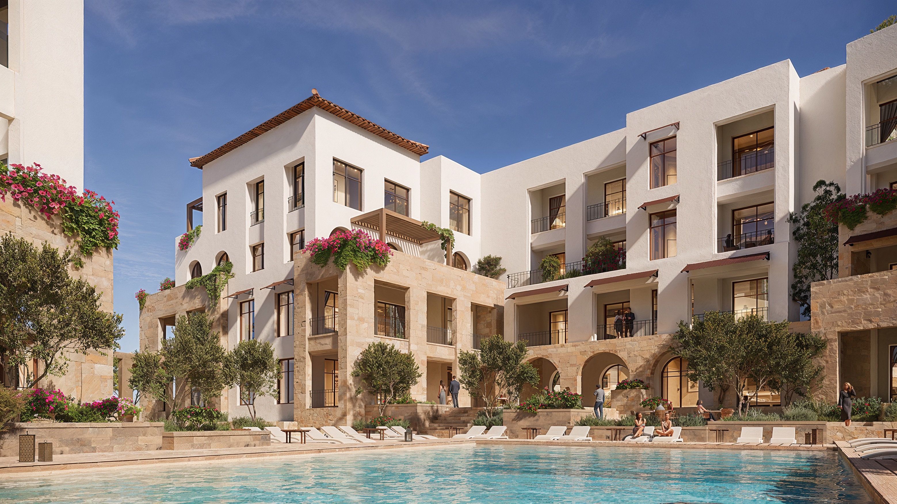 Beach Plaza pool court